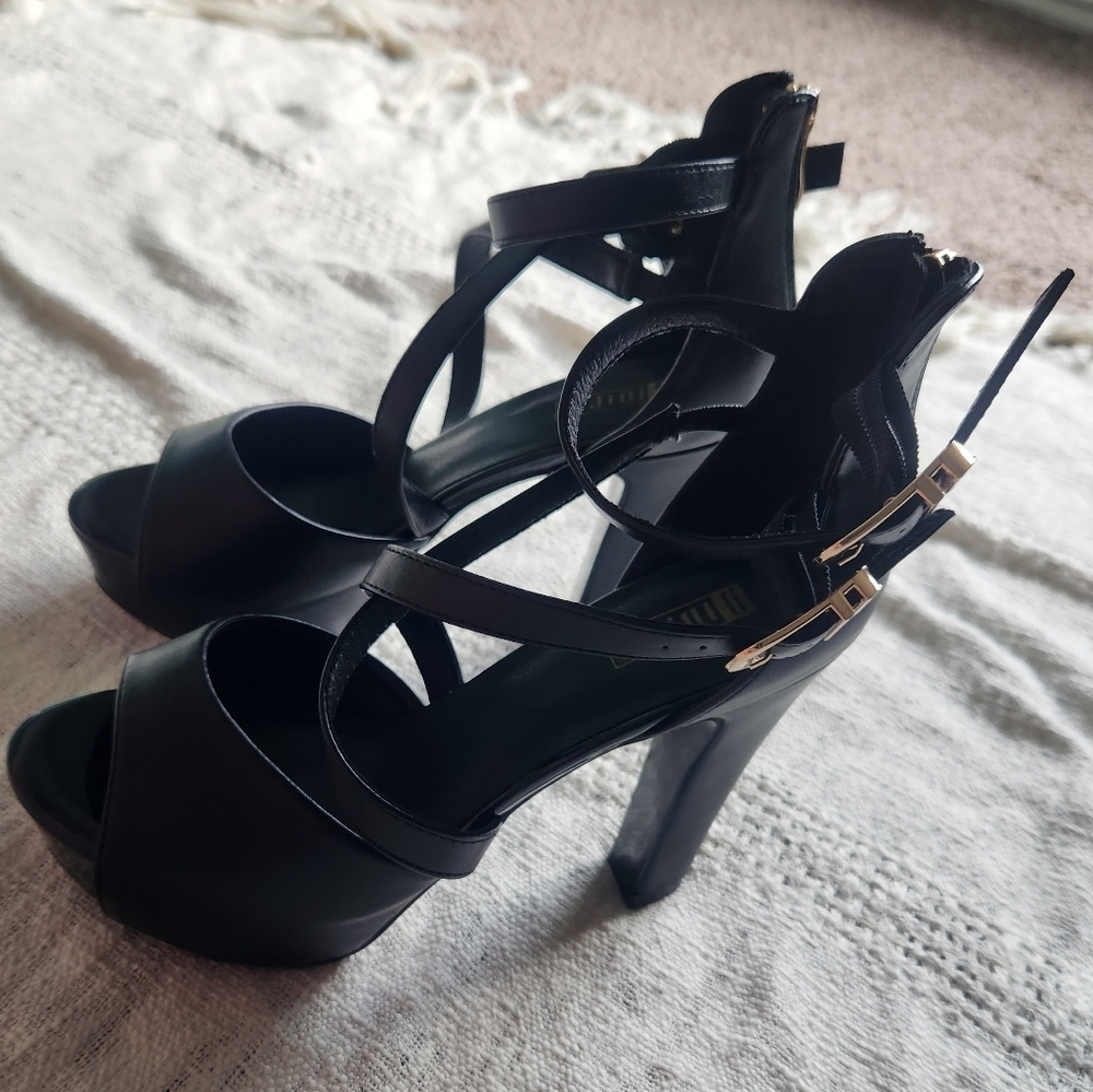 IDIFU Women's ‎ Crisscross Strappy Platform High Chunky Heels Size 7.5